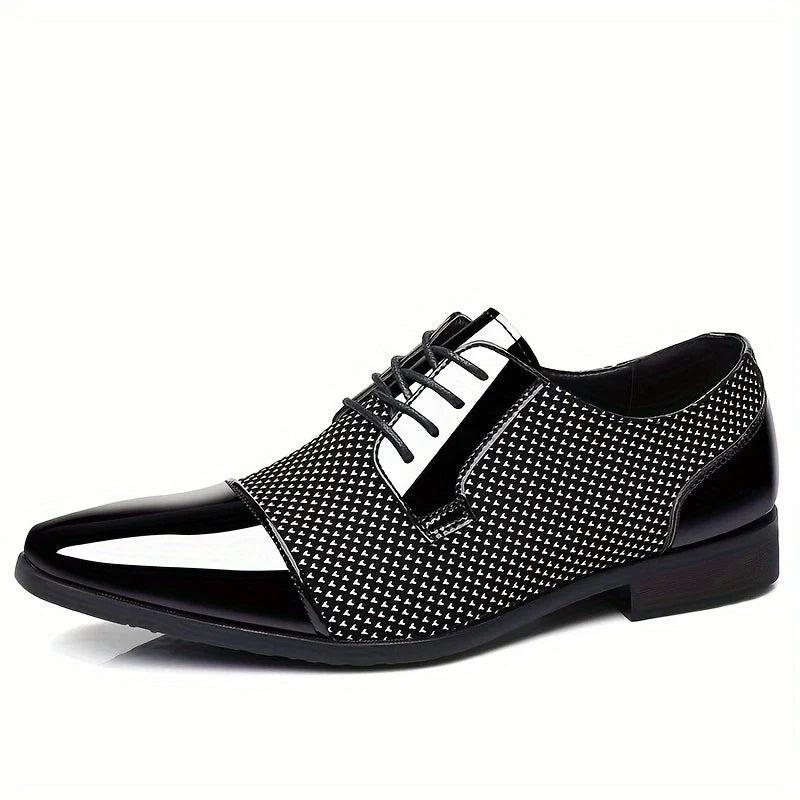 Comfortable men's patterned knit oxford shoes, merging modern fashion with classic style.