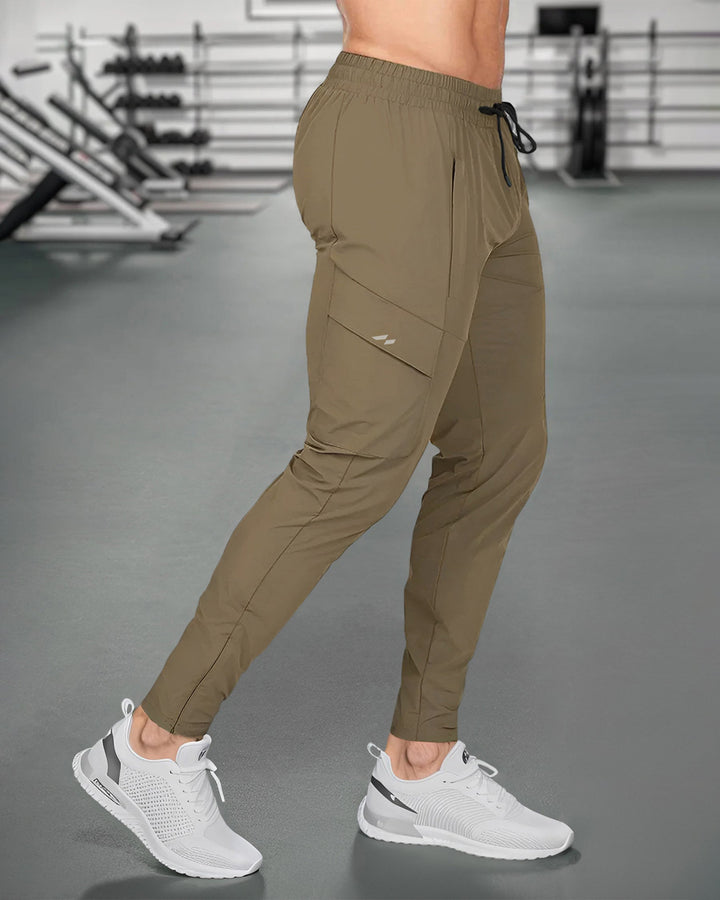 Men's performance joggers for athletic training & gym wear, made with quick-dry stretch fabric.