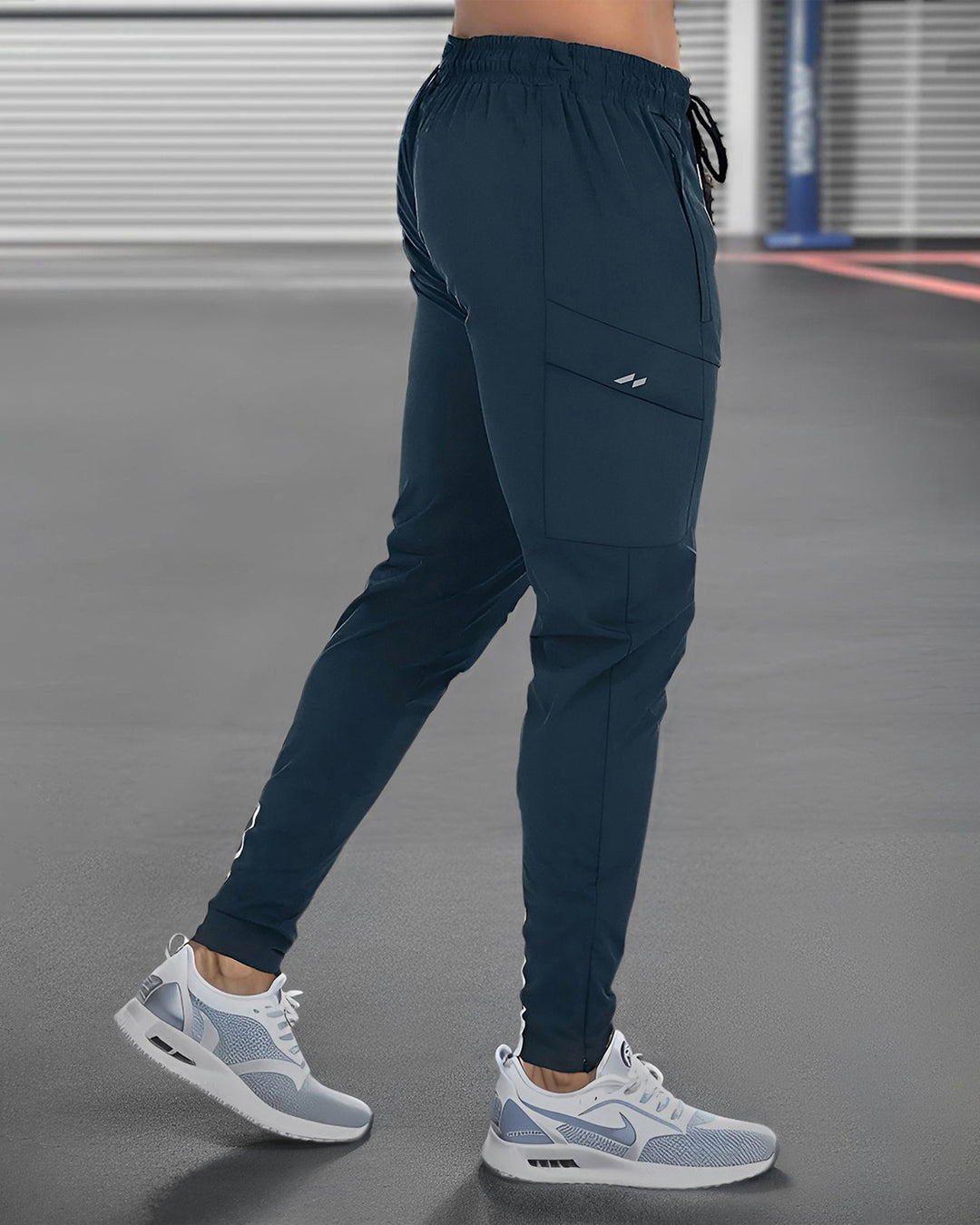 Stylish men's activewear joggers in black, ideal as workout bottoms & casual pants.