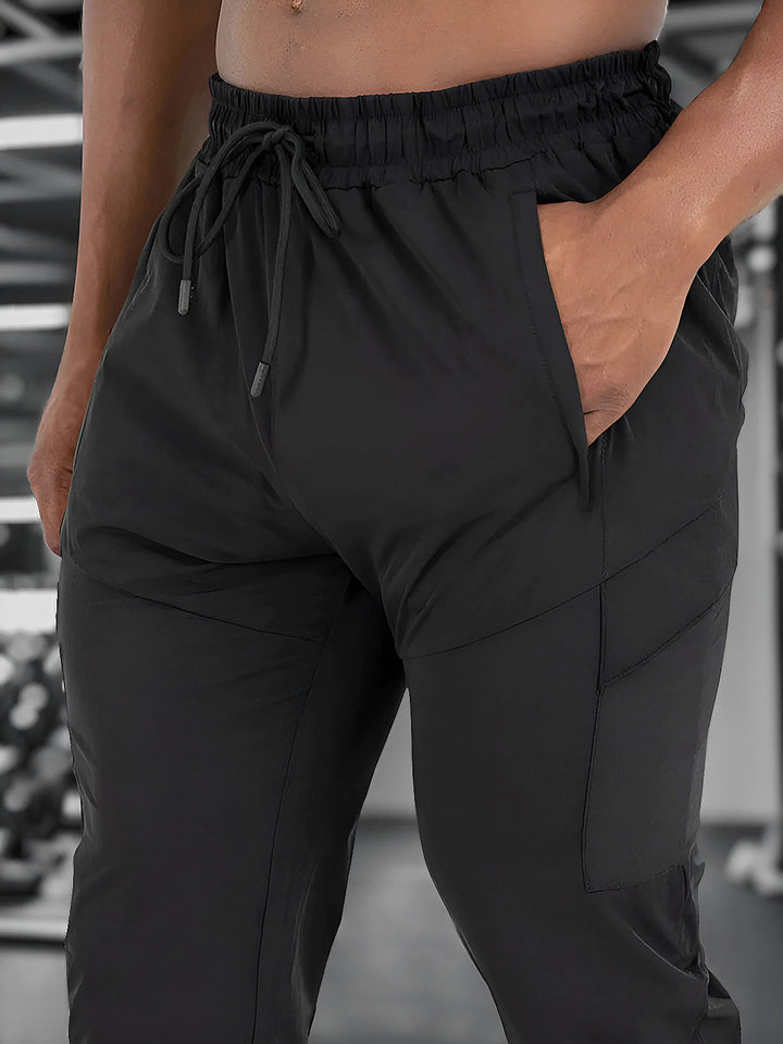 Men's performance joggers, ideal activewear for outdoor training, casual comfort, and style.
