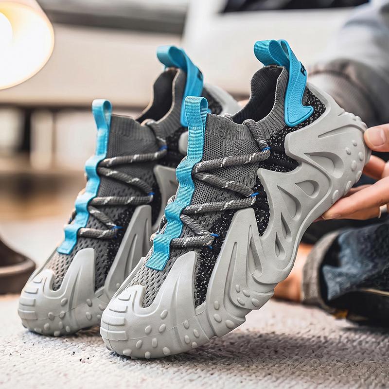 Stylish men's athletic shoes, ideal for everyday wear, street style & active performance.