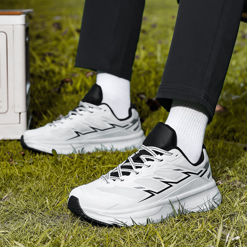 Men's breathable comfort sneakers, perfect for outdoor adventures, delivering flexibility and grip.