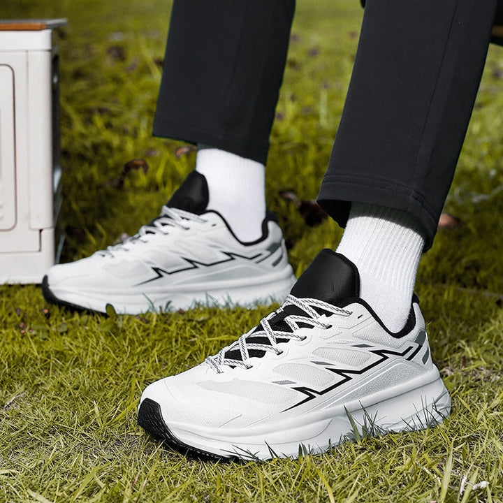 Men's breathable comfort sneakers, perfect for outdoor adventures, delivering flexibility and grip.