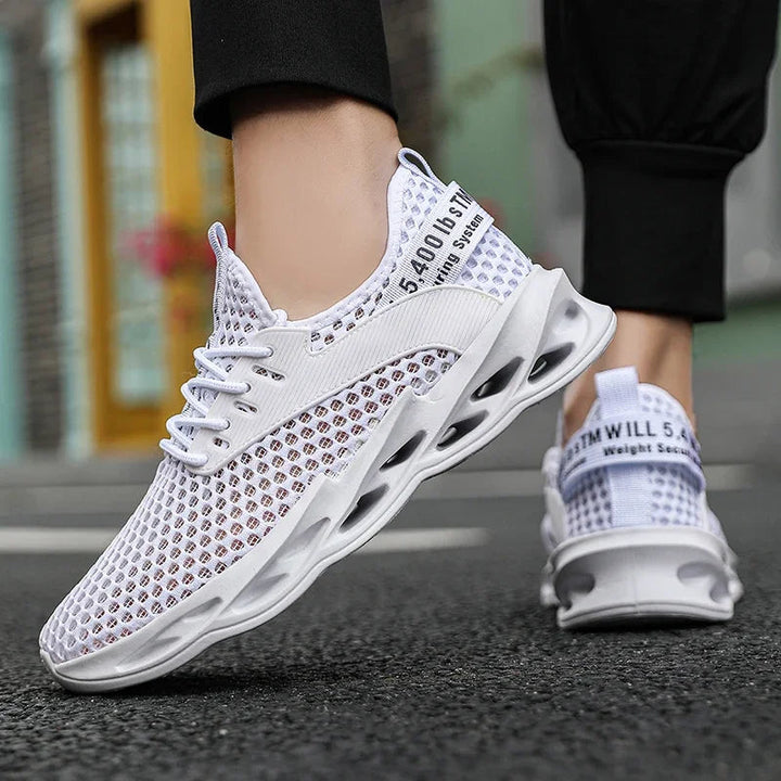Stylish men's Phantom Camo mesh running shoes, versatile athletic footwear for daily wear & sports.