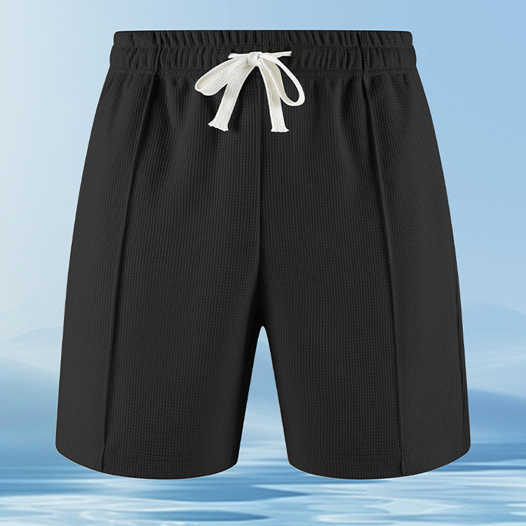 Versatile men's piqué knit set, featuring a breathable top with a zip collar for everyday wear.