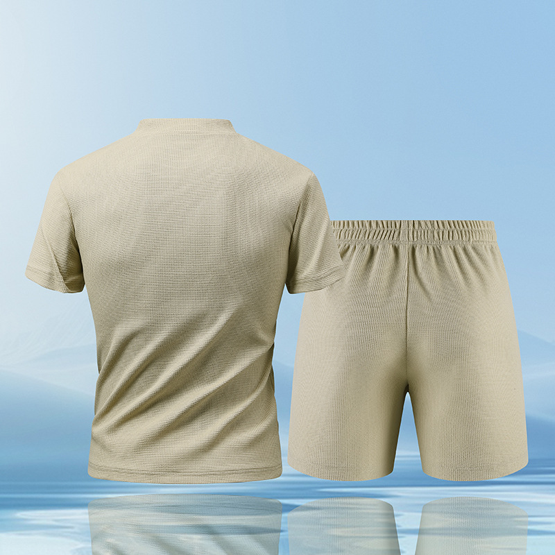 Sporty men's athleisure set, featuring a breathable piqué knit top with a stylish zip collar.