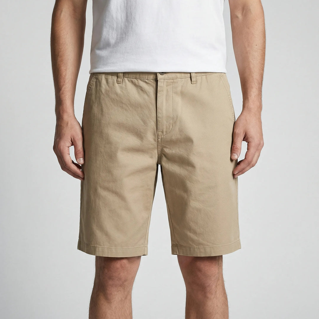 Men's plus size casual knee-length shorts, relaxed fit, ideal for summer fashion & streetwear comfort.