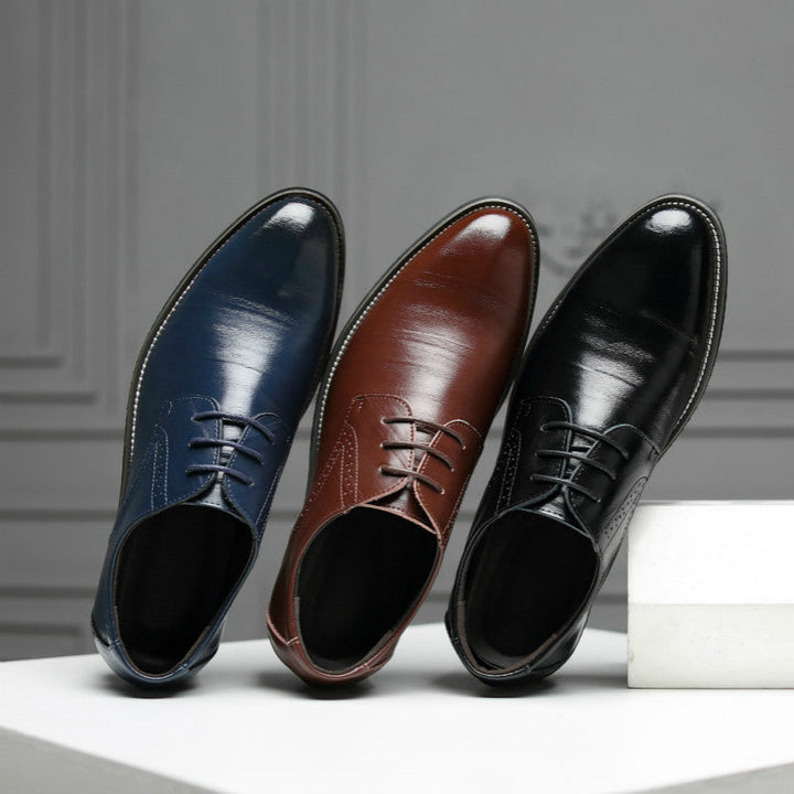 Durable & comfortable men's polished oxford shoes, essential for long-lasting business & formal wear.