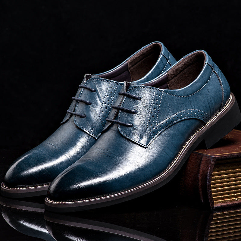 Men's polished oxford business shoes, designed for success in formal events & office environments.