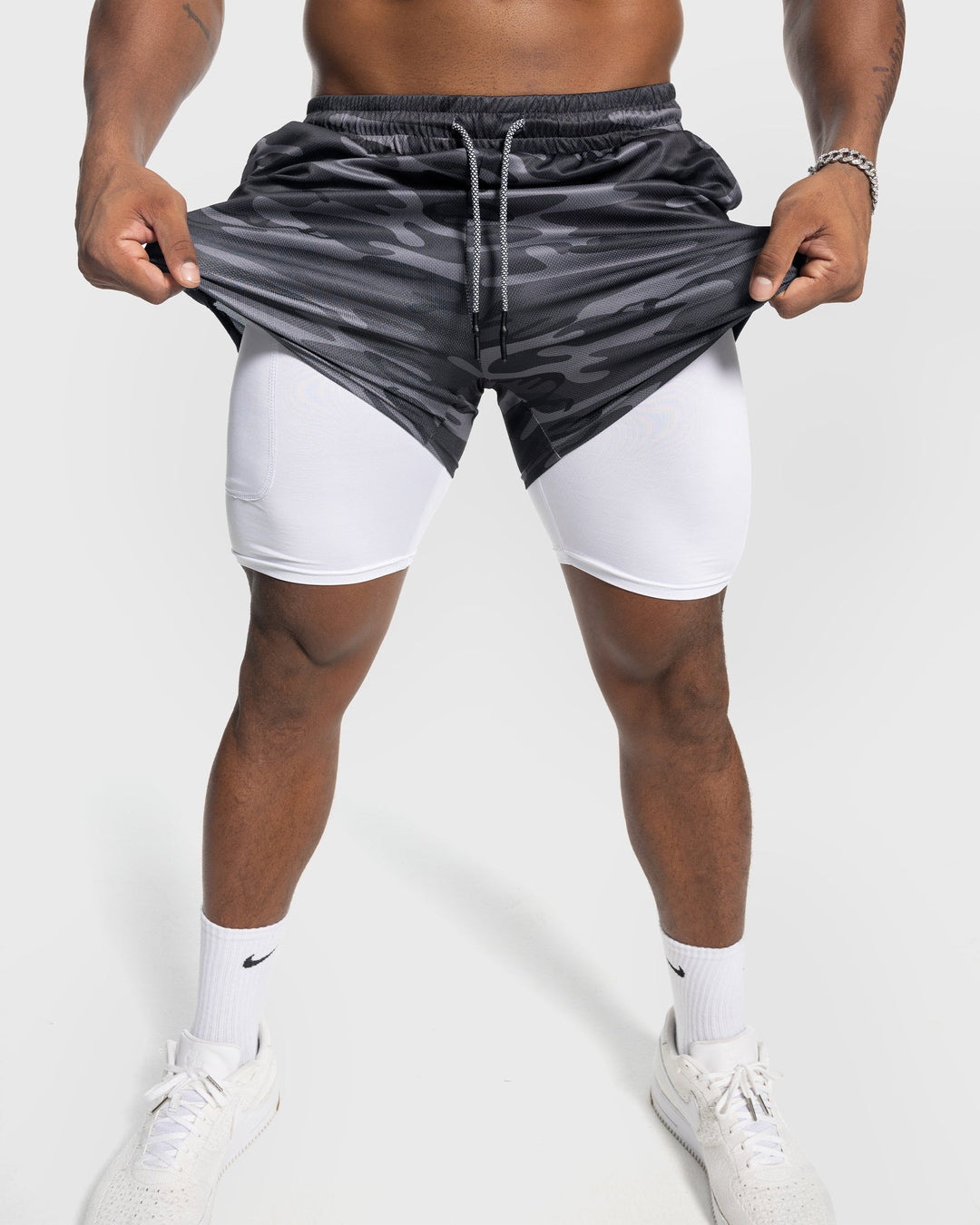 Men's Porto Kinetic mesh gym shorts, ultimate performance for your toughest workouts.
