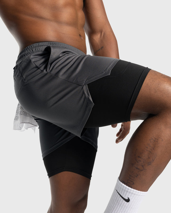 Men's Porto Kinetic sport shorts, designed for multi-sport use with breathable mesh.