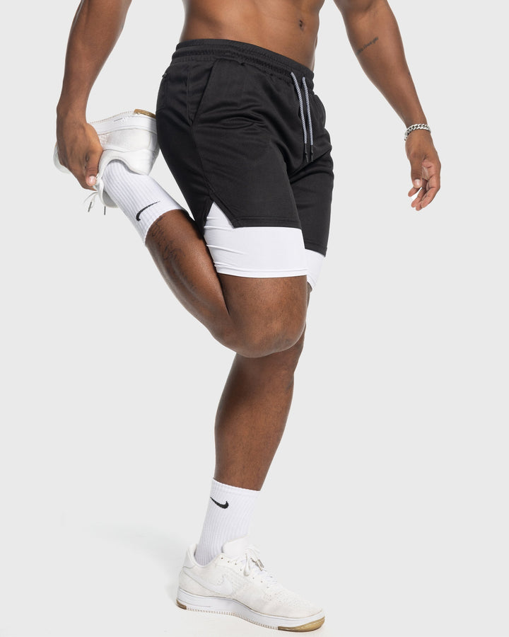 Men's Porto Kinetic training shorts, advanced kinetic mesh for enhanced agility & airflow.