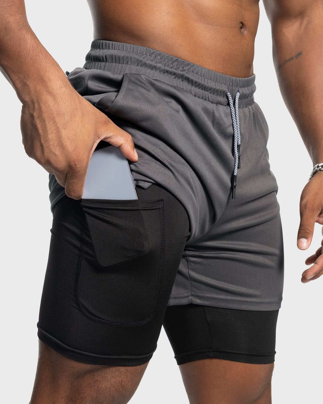 Performance men's Porto Kinetic training shorts, featuring kinetic mesh for agility & speed.