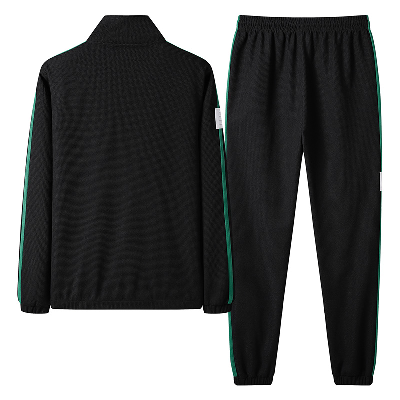 Comfortable men's Apex tracksuit set, featuring premium performance fabric for activewear & casual style.