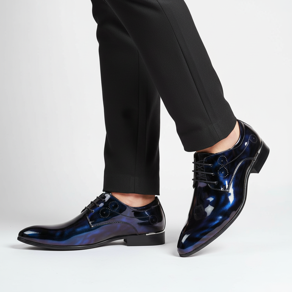 Premium men's dress shoes, Hugh, in polished leather, ideal for a sophisticated business fashion look