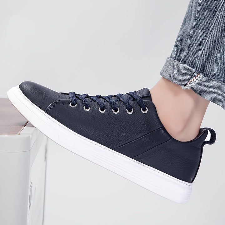 Everyday men's comfort shoes, featuring a sleek design and durable construction.