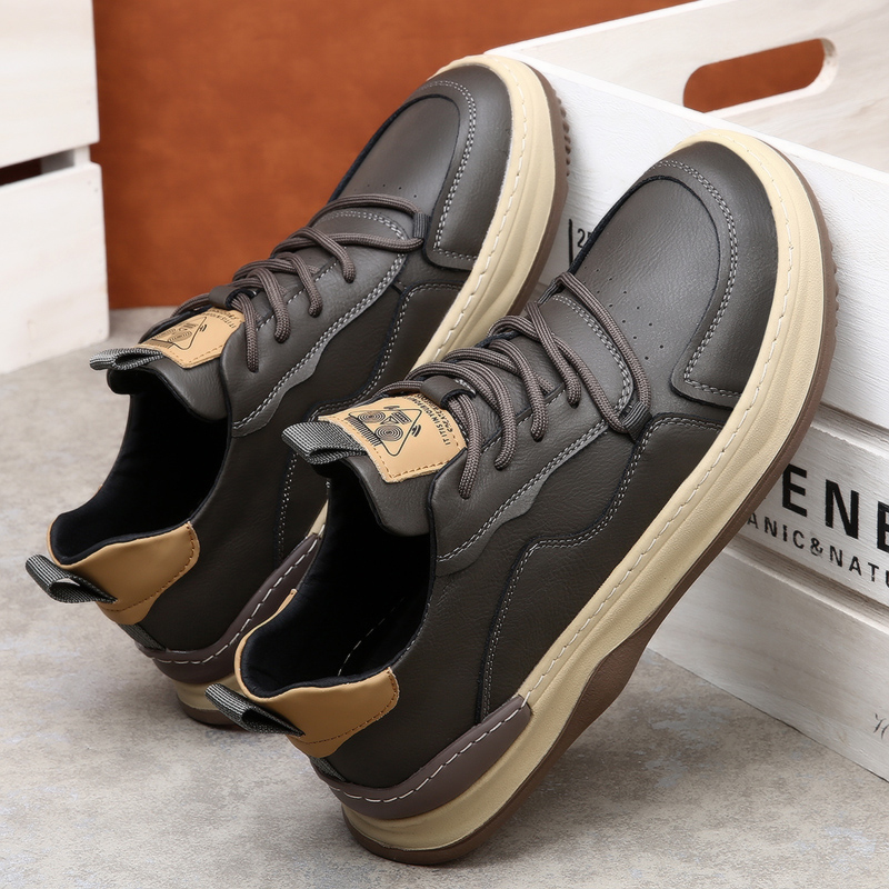 Men's comfortable walking sneakers, designed for daily wear & movement. An everyday style essential.