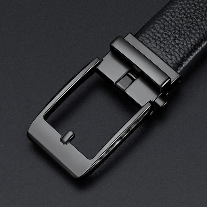Timeless men's accessory: a durable cowhide leather belt with a polished buckle for any outfit.