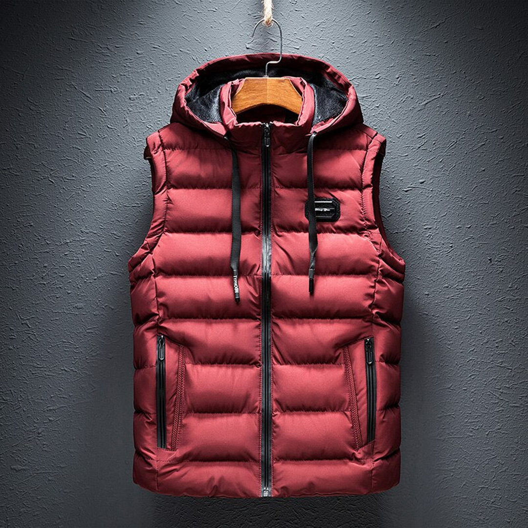 Premium men's lightweight puffer vest, an essential bodywarmer for optimal warmth and stylish fall outerwear.