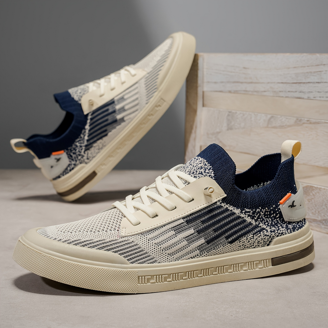 Navy men's lightweight comfort sneakers with cushioned sole, ideal for walking & casual style.
