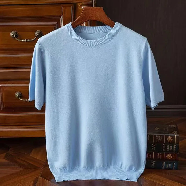Luxury men's everyday t-shirt, a stylish short sleeve premium tee designed for comfort.