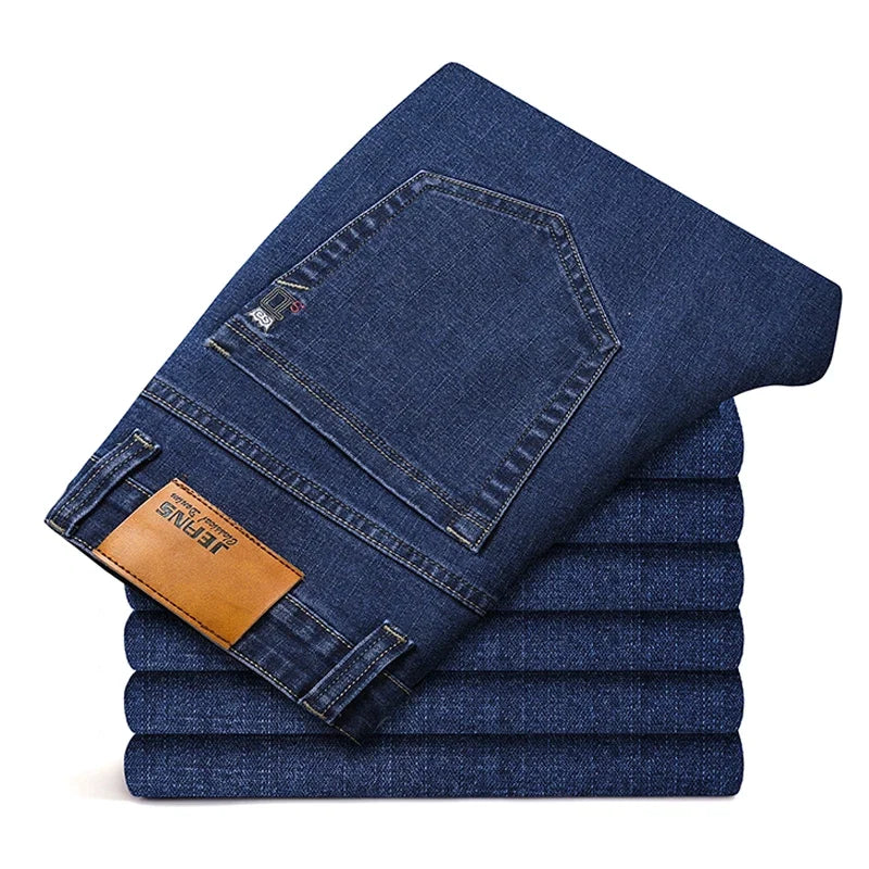 Versatile men's stretch denim jeans, ideal for everyday wear, easily styled for casual or semi-formal men's fashion.