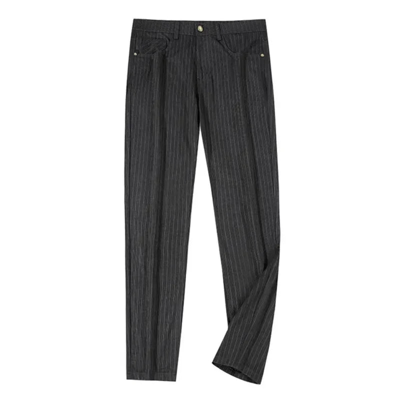 Khaki men's structured dress pants for business & formal occasions. Wrinkle-resistant, smart tailored fit.