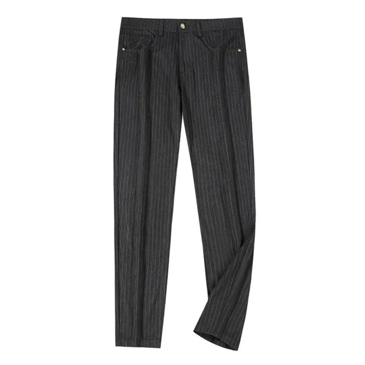 Khaki men's structured dress pants for business & formal occasions. Wrinkle-resistant, smart tailored fit.