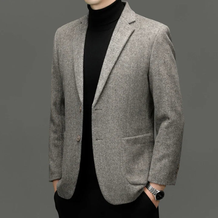 Men's sleek tailored blazer, a versatile men's jacket for a sophisticated, confident and sharp look.