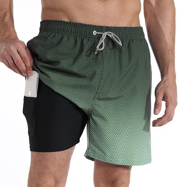 Comfortable men's quick dry beach shorts, designed for ultimate comfort and rapid drying after a swim.