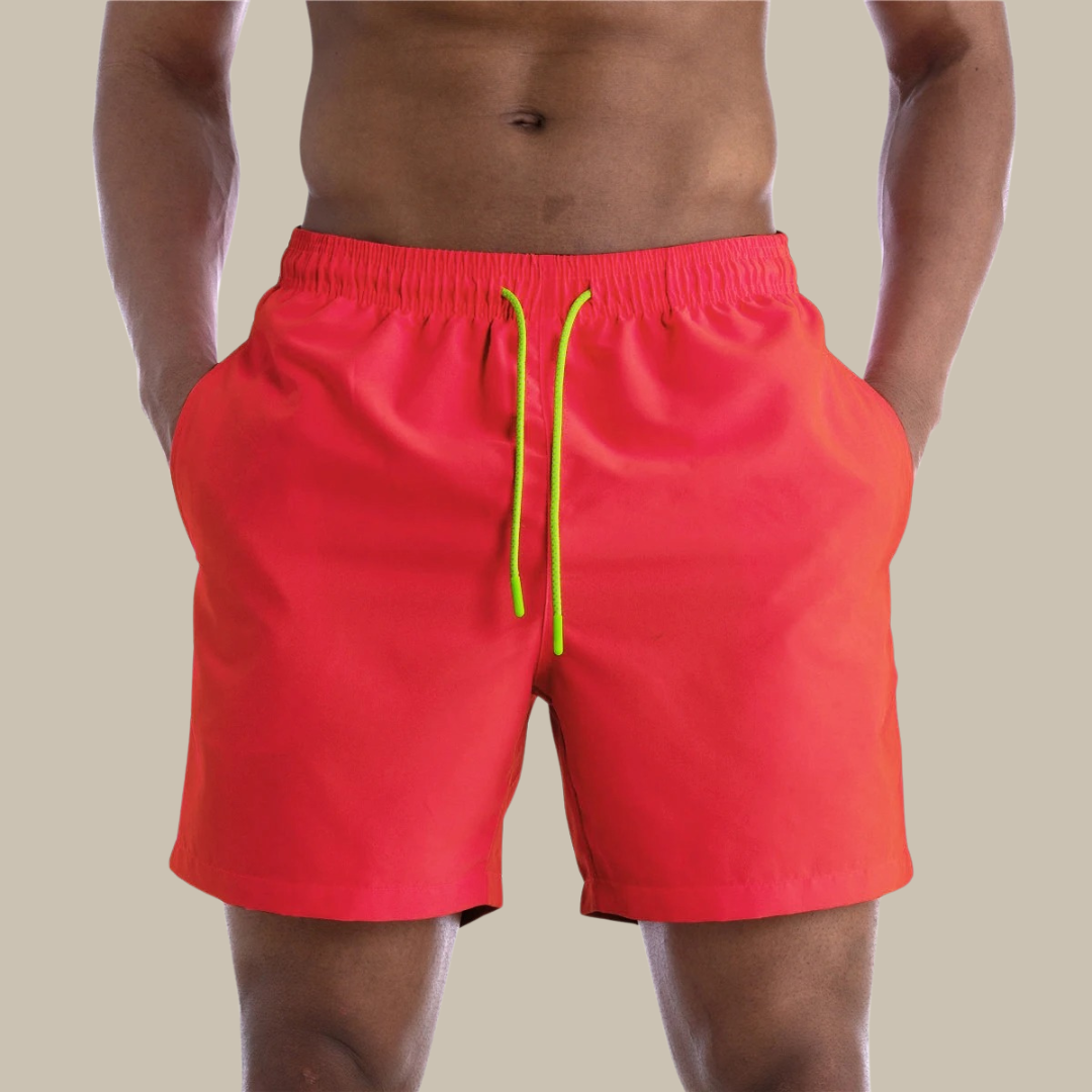 Comfortable men's quick-dry swim shorts with stretch fabric, excellent activewear for pool & beach.