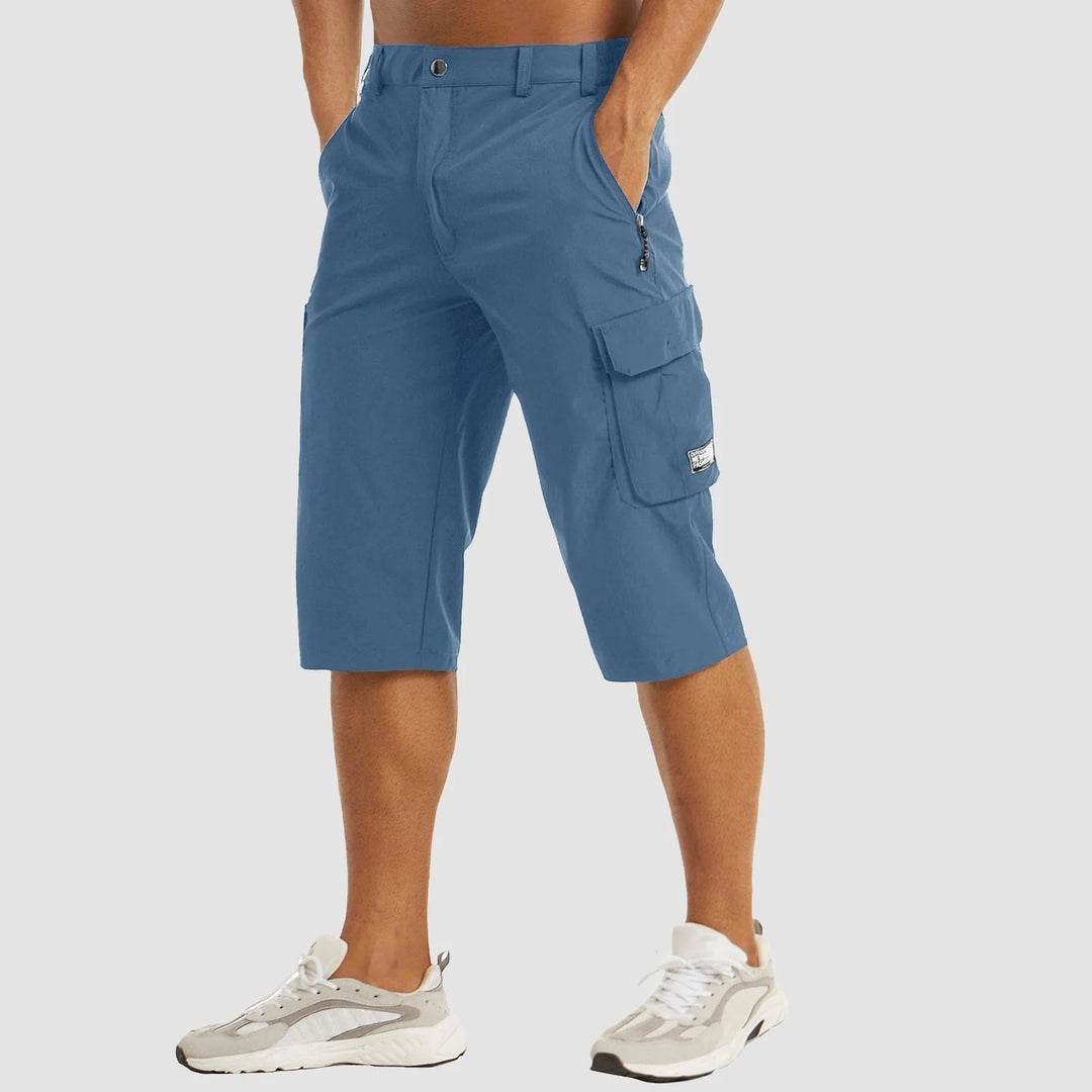 Casual yet functional men's quick-drying shorts, perfect for everyday wear and spontaneous adventures.