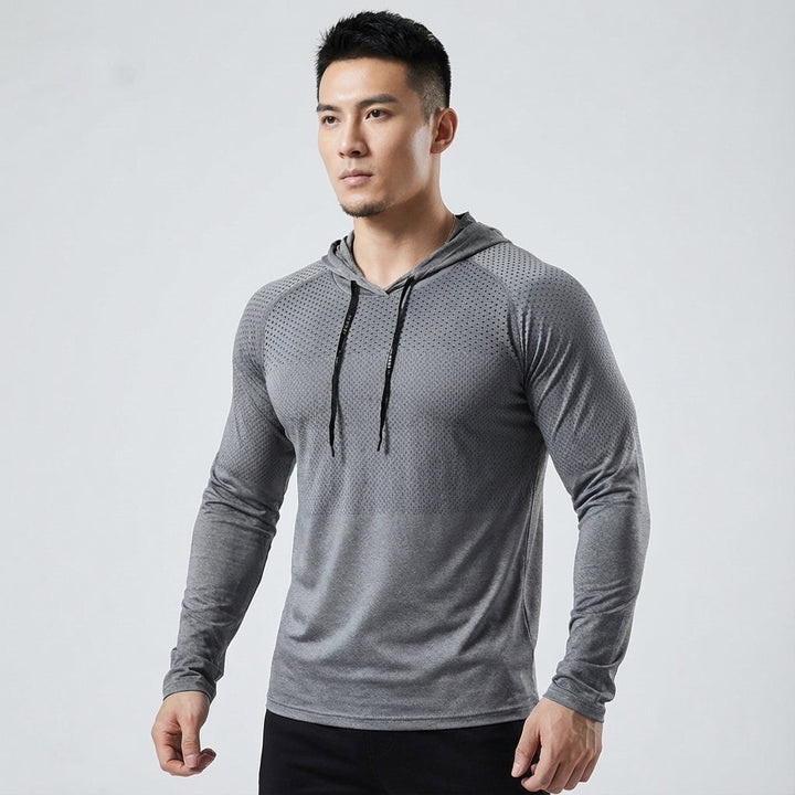 Benjamin quick-drying sports shirt, men's activewear designed for breathability and comfort.