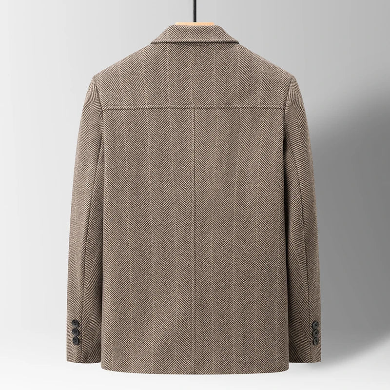 Effortless style with this men's Ravello herringbone jacket, a classic and tailored outerwear essential. Casual & formal.