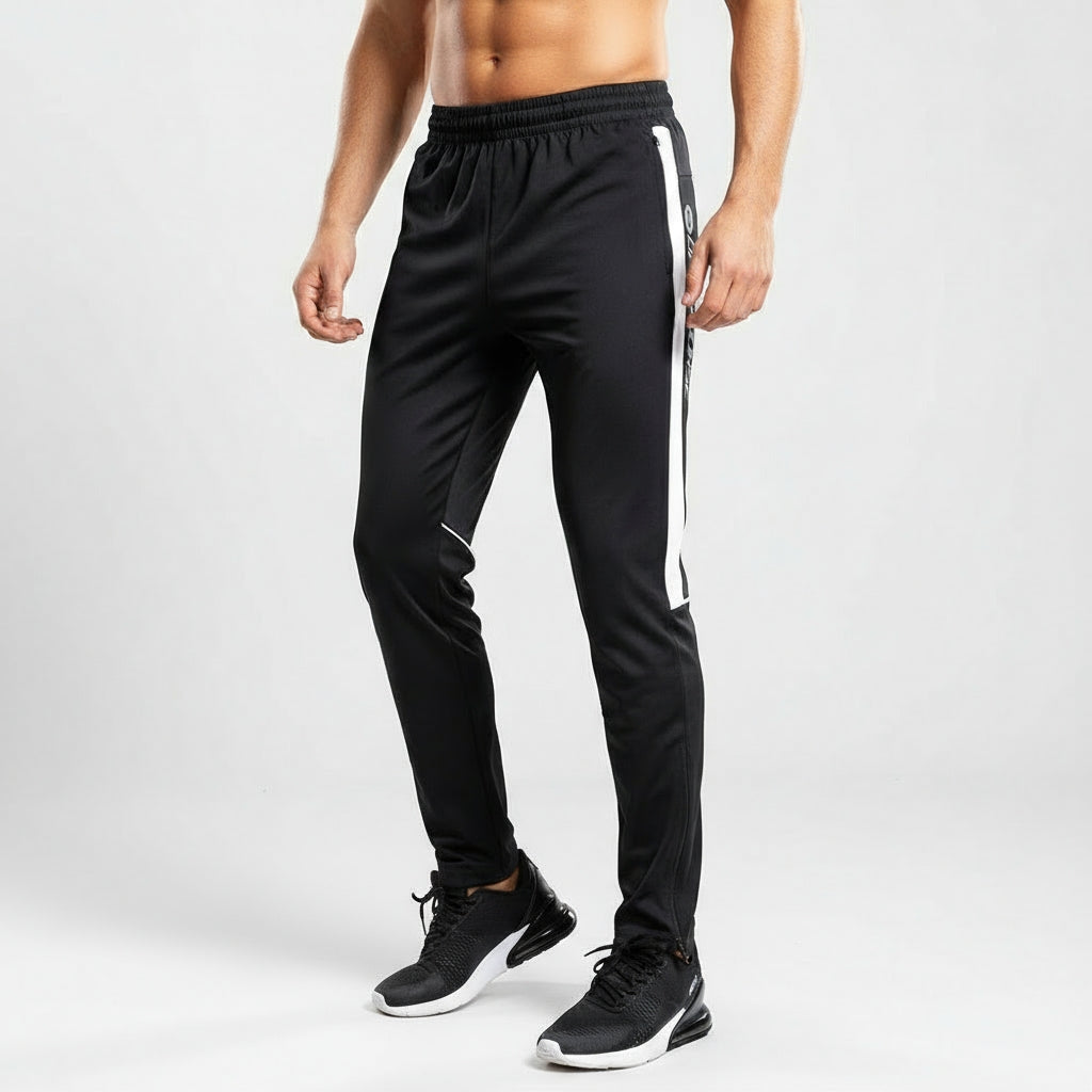 Detail of the ankle cuff on Raymond men's black athletic training joggers, designed for a modern fit