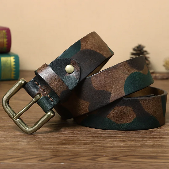 Stylish men's leather camo belt, heavy-duty and tactical, a durable fashion accessory for modern men.