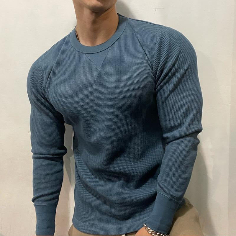 Casual men's muscle shirt, ideal for training or daily activewear. Short sleeve performance top for a modern look.
