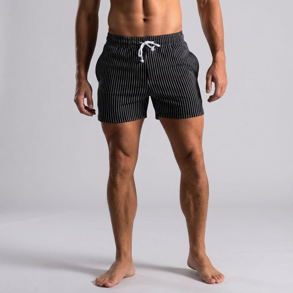 Casual striped men's athleisure shorts in Reed design, perfect for activewear and comfort.
