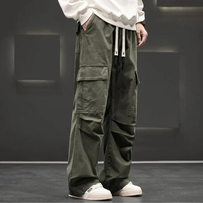 Durable men's cargo pants, relaxed fit for ultimate comfort and functionality. Great for outdoor use.