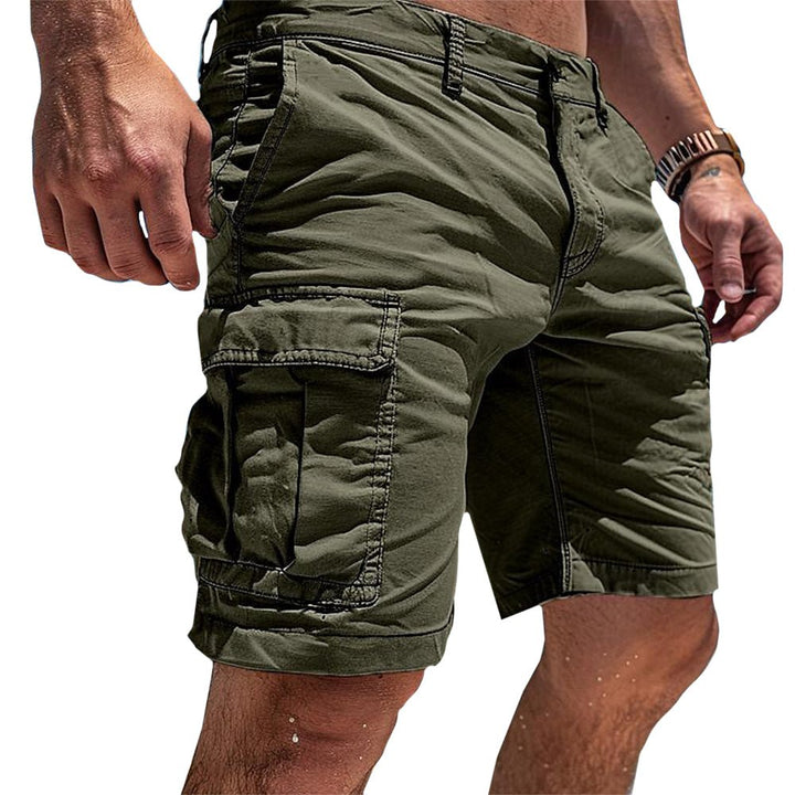 Stylish men's relaxed cargo shorts in a comfortable fit, great for everyday casual wear and summer outings.