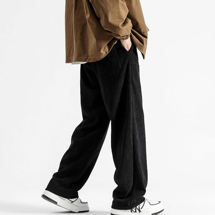 Durable men's relaxed corduroy pants, all-season, perfect for everyday wear.