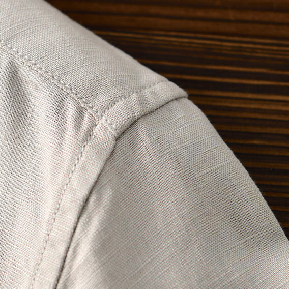 Men's summer style button-down shirt, relaxed fit, long sleeve, breathable for everyday comfort.