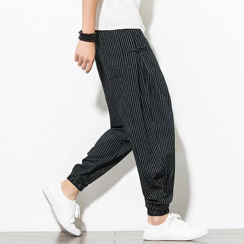 Casual men's pinstripe athletic joggers, designed for a relaxed fit and everyday versatility.