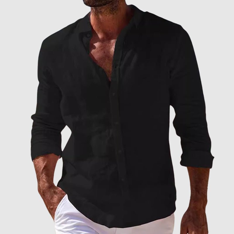 Stylish men's relaxed button-up shirt with short sleeves. Perfect for smart-casual, summer & vacation wear.