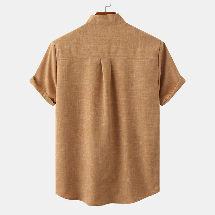 Casual men's short sleeve shirt, relaxed fit, stand collar, a summer fashion staple.
