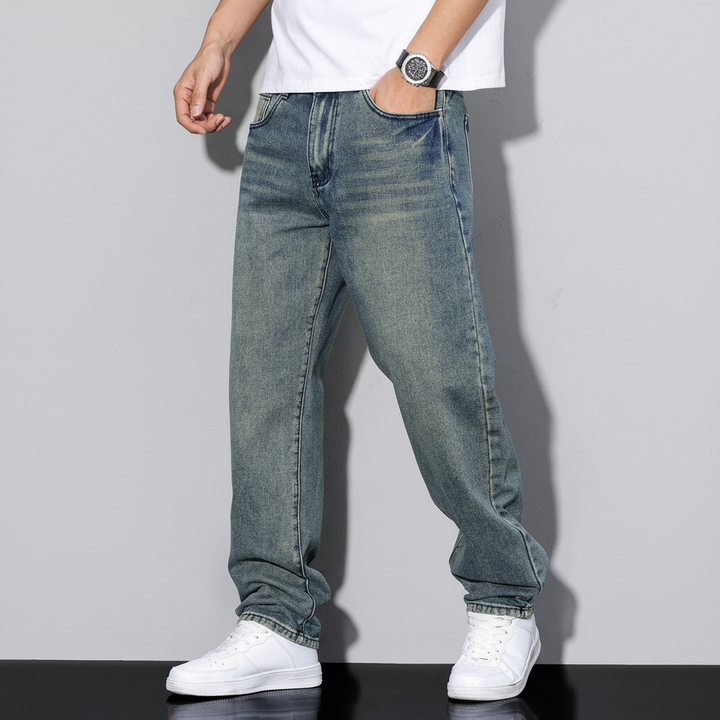 Men's fashion essential: comfortable relaxed fit straight leg jeans for casual outings