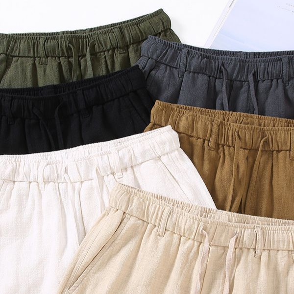 Cool & comfortable men's mid-thigh shorts with relaxed fit, ideal for summer, vacation, and beach.