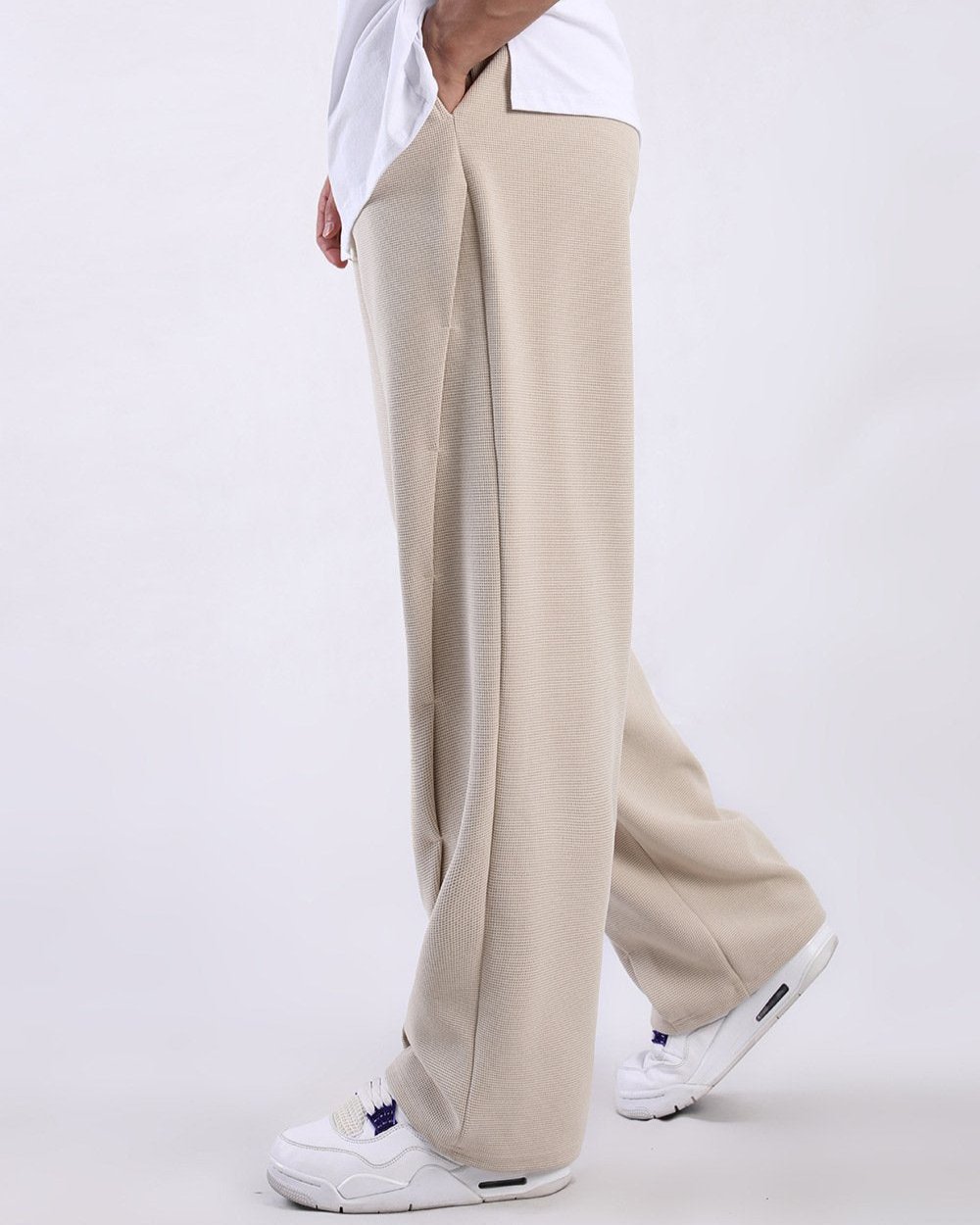 Men's relaxed fit waffle sweatpants for ultimate comfort and casual everyday style.