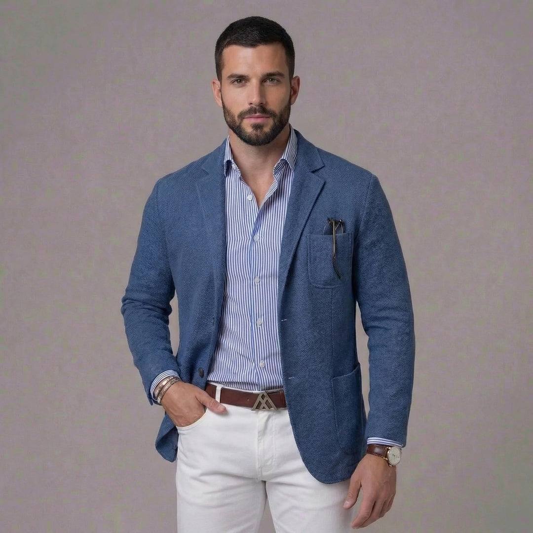 Relaxed fit men's lightweight blazer jacket, perfect for comfortable smart casual fashion.