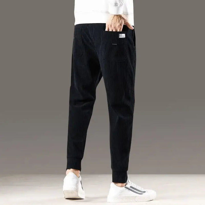 Versatile men's ribbed joggers for activewear, casual pants, or comfort wear. Easy care & relaxed style.